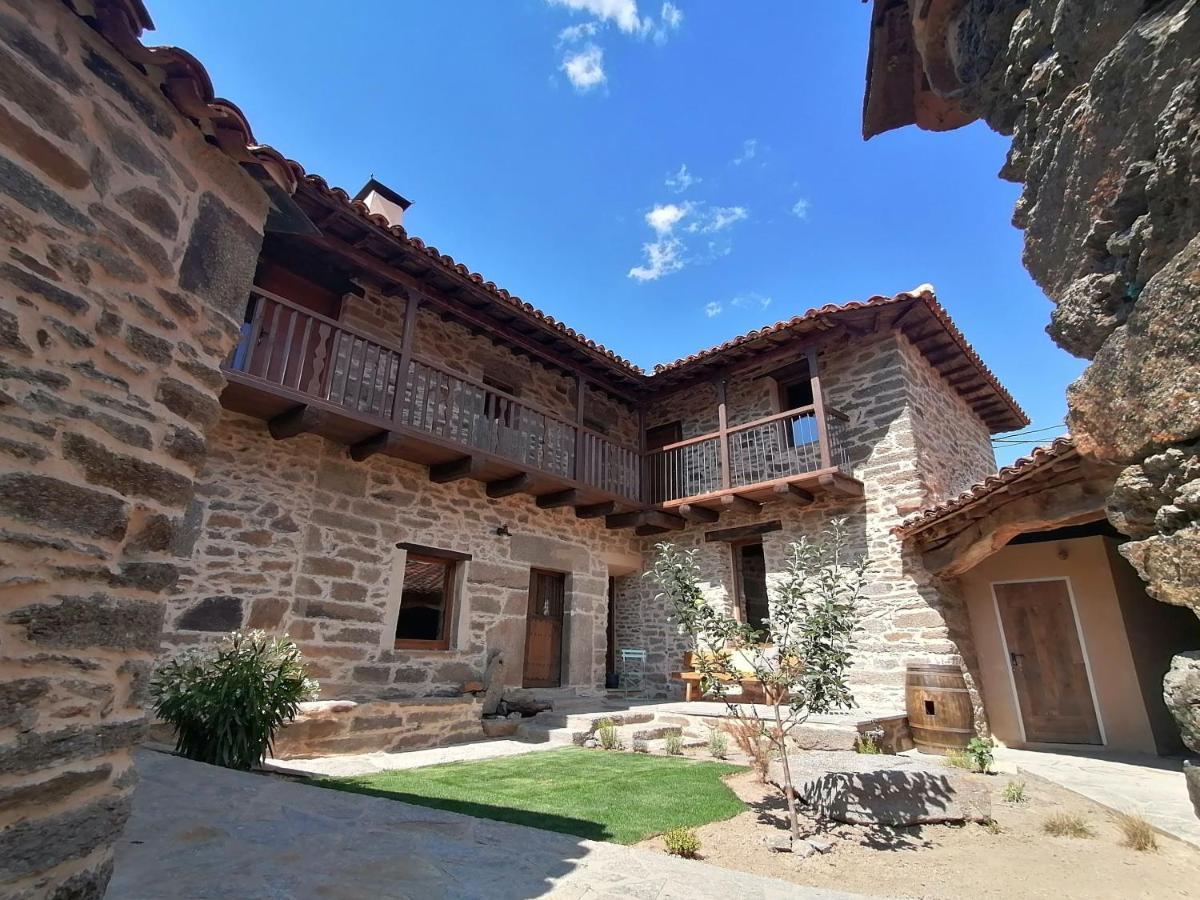 Villa La Fontica Villanueva de Valrojo Esterno foto