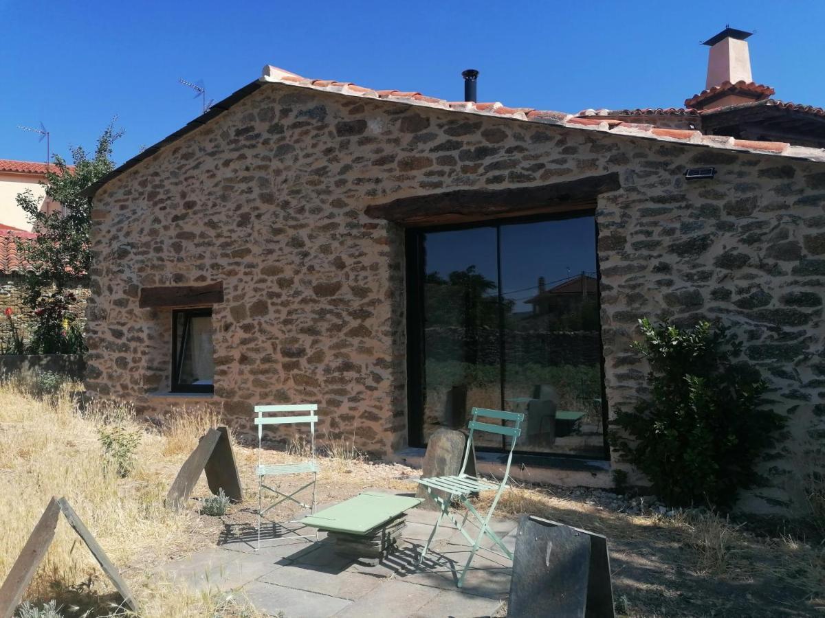 Villa La Fontica Villanueva de Valrojo Esterno foto